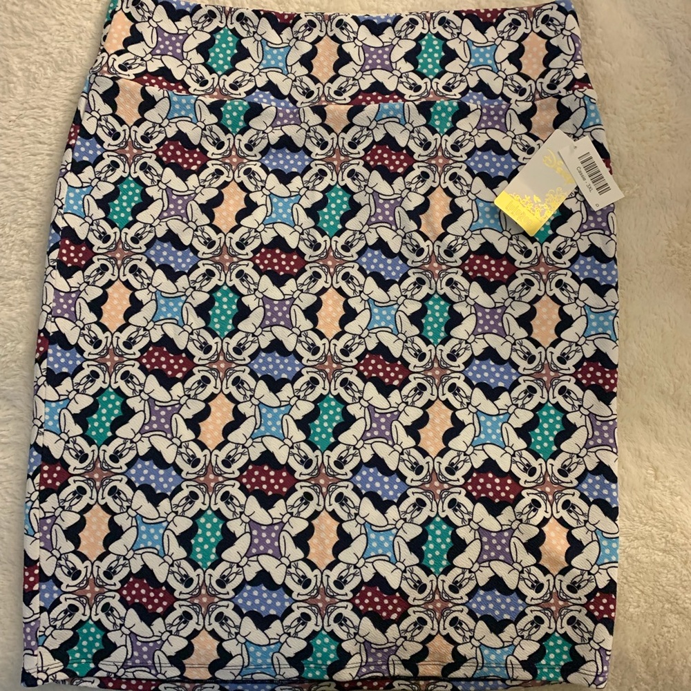 EUC Lularoe RARE Cassie Disney Minnie Mouse Skirt